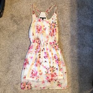 Women’s white sun dress